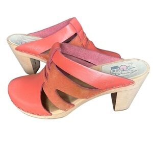 Maguba coral leather strappy clogs wooden heels size 37 US 7 slip on Swedish